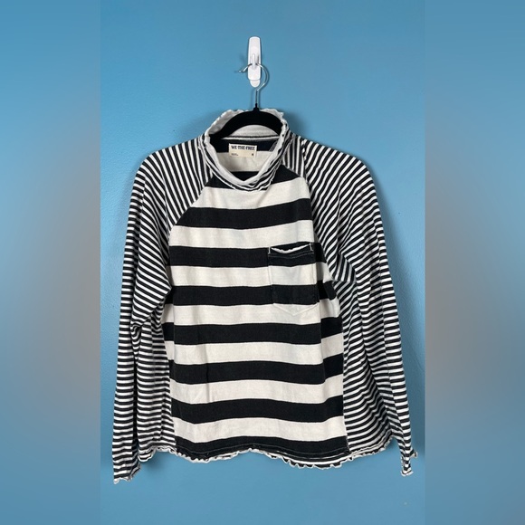 WE THE FREE PUNK PLAYFUL STRIPE TEE SIZE MEDIUM - Picture 4 of 7